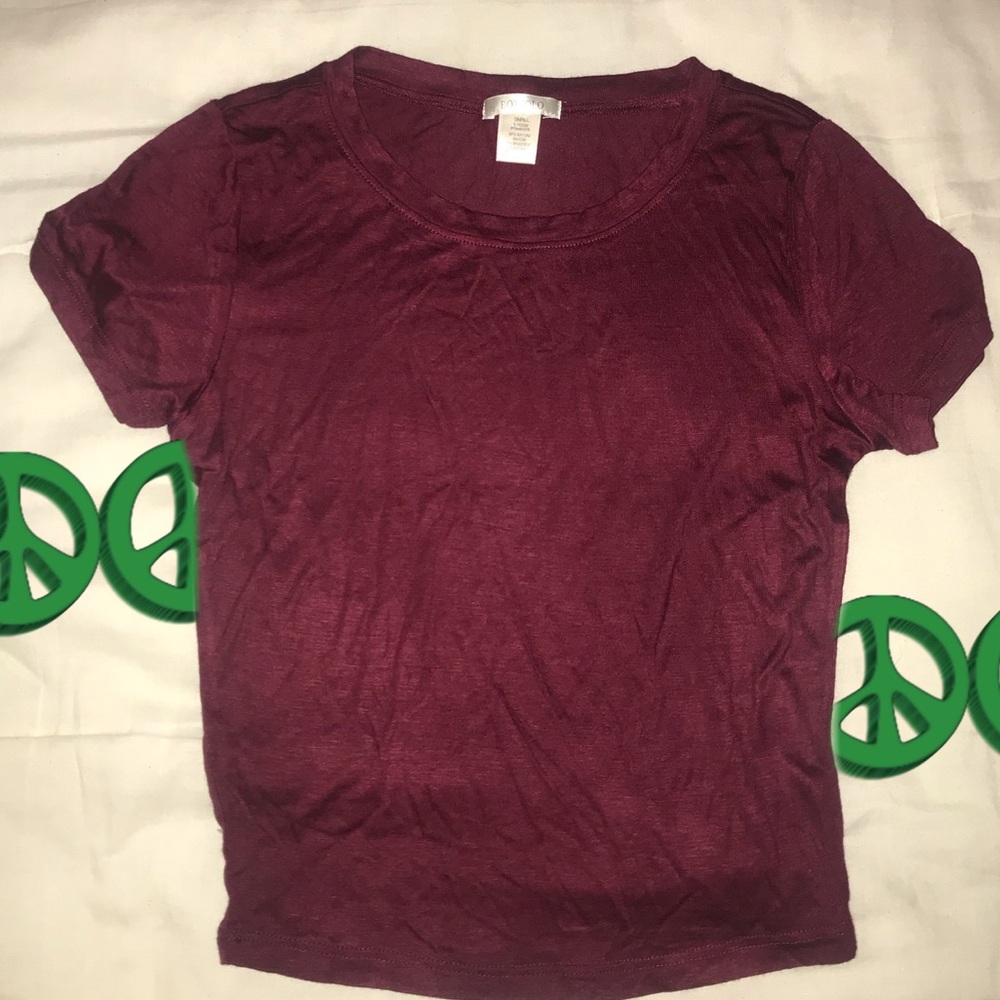Silky feeling maroon crop top soft